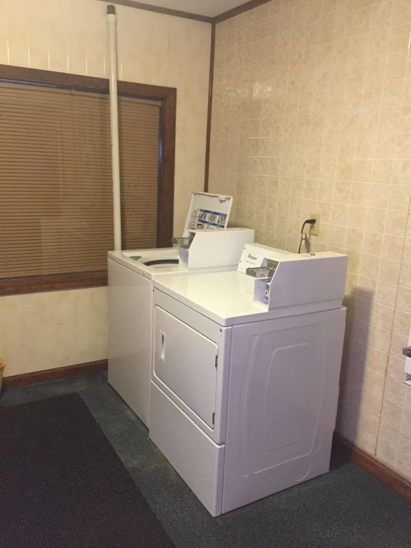 Carlin Villa Motel Carlinville Extérieur photo